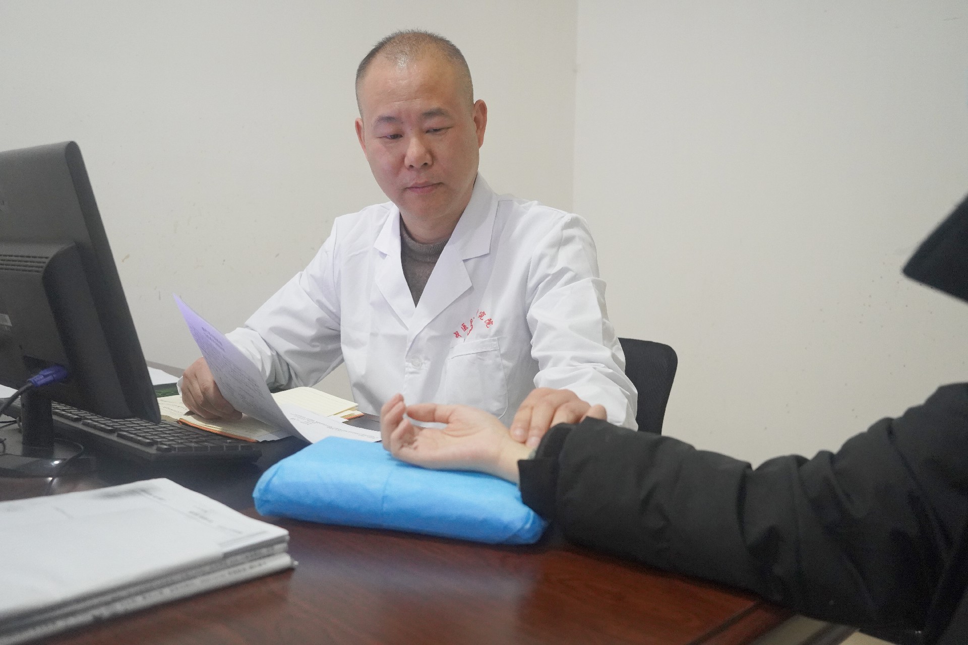 成都海大中医罗程医生